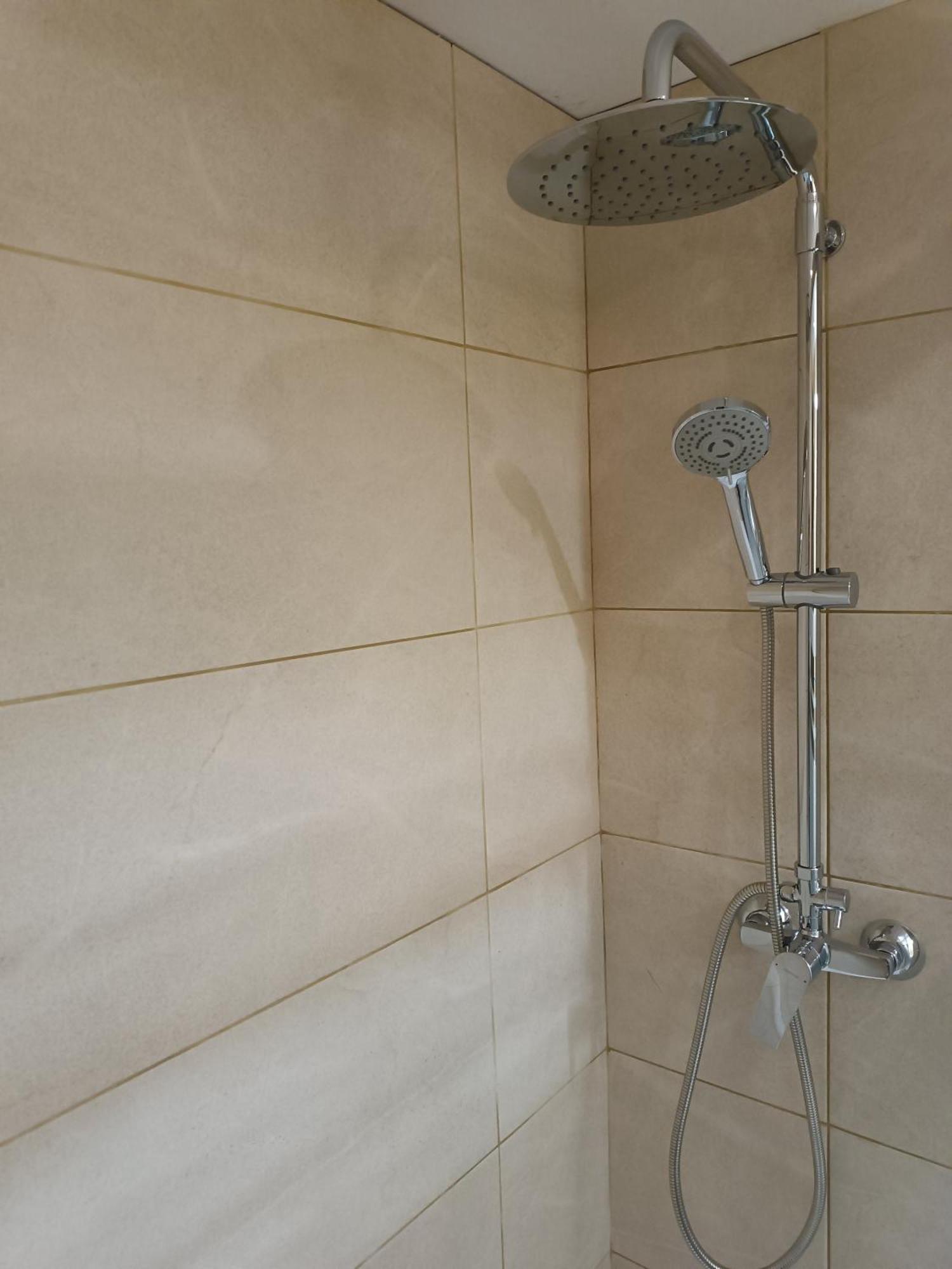 Duplex Con Piscina En Rubi公寓 外观 照片